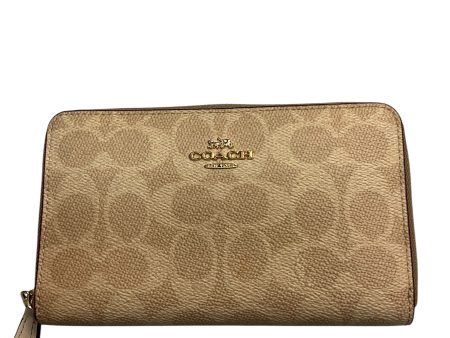 Wallet Designer By Coach, Size: Medium Fashion