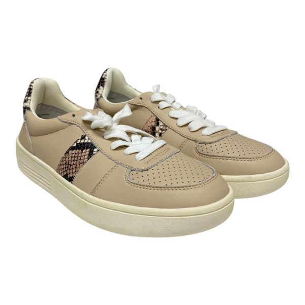 Shoes Sneakers By Chelsea And Violet In Cream, Size:8 Discount