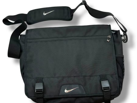 Messenger Bag By Nike Apparel, Size: Large Discount