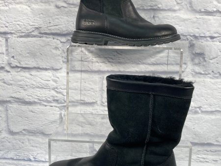 Boots Designer By Ugg In Black, Size: 6 Online