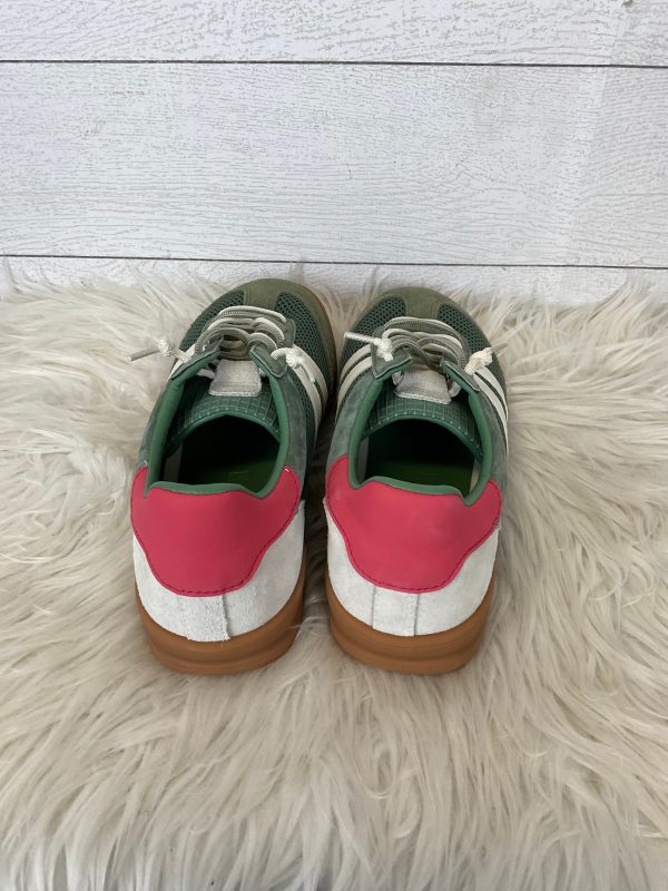 Shoes Sneakers By Steve Madden In Green, Size: 11 Hot on Sale