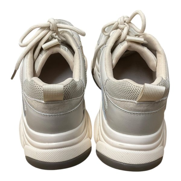 Shoes Sneakers By Cmc In Beige, Size: 9.5 Hot on Sale